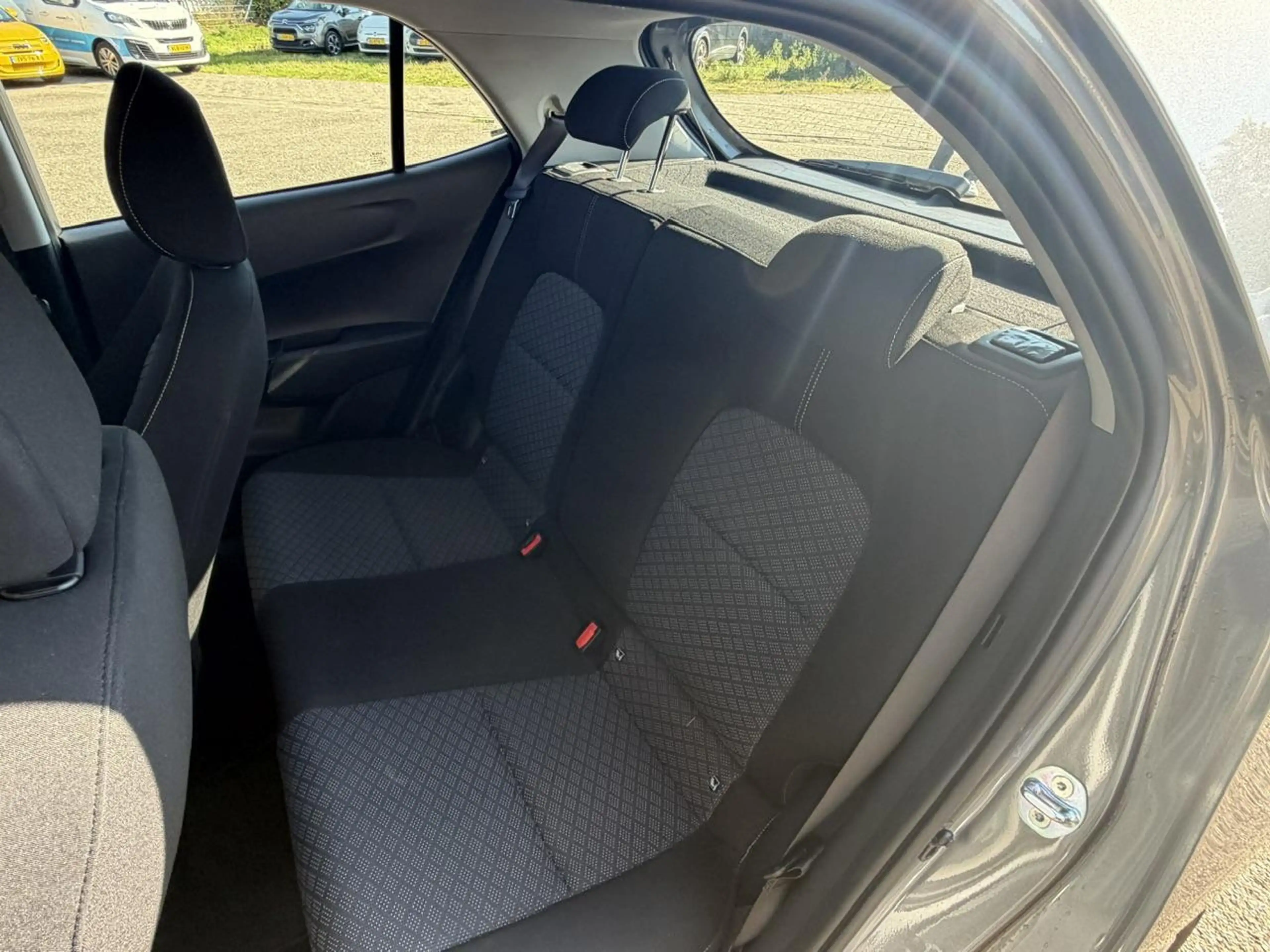 Kia Picanto 1.0 GDi DynamicLine Camera | Parkeersensoren | Nav — photo 12