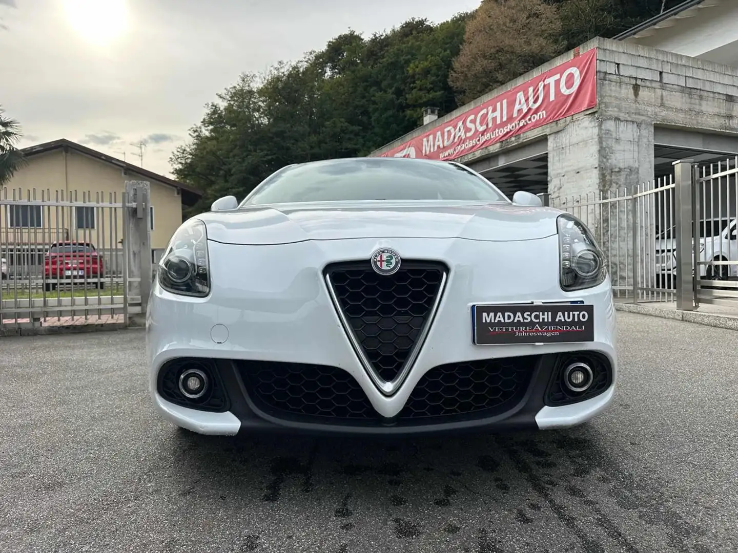 Alfa Romeo Giulietta 1.4 Turbo 120 CV GPL Bianco - 1
