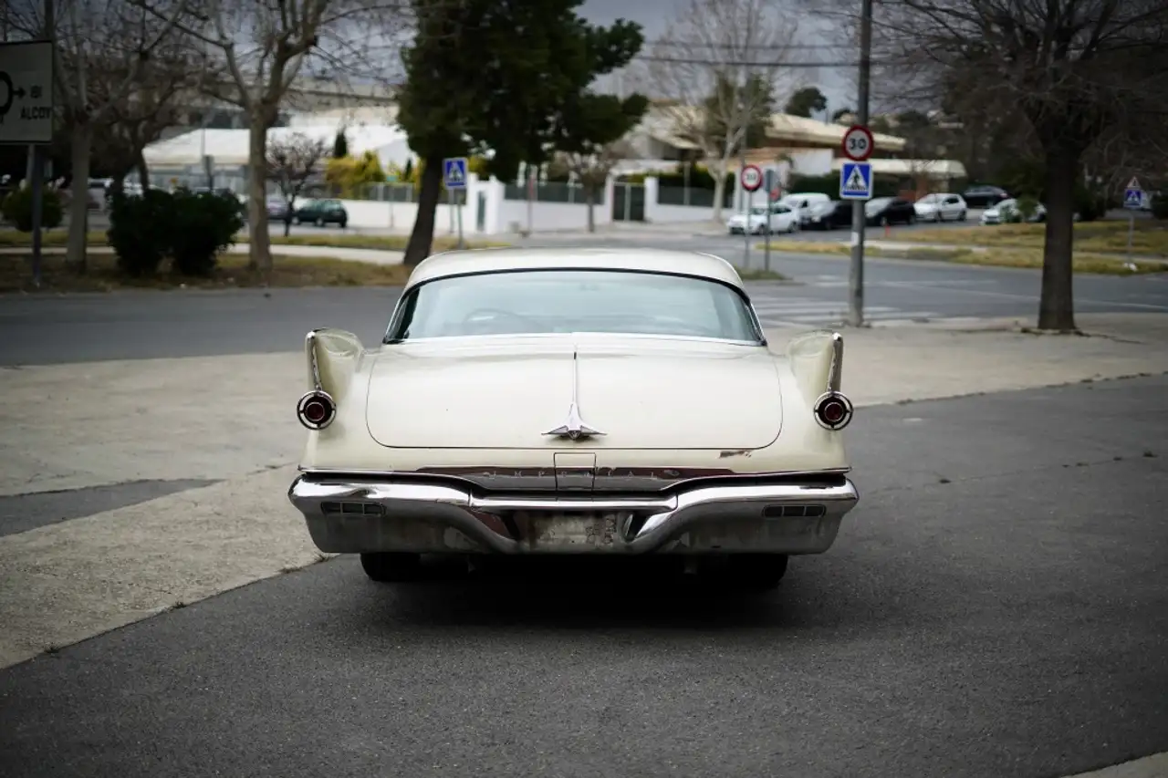 Chrysler Imperial Coupé Hardtop, foto 8