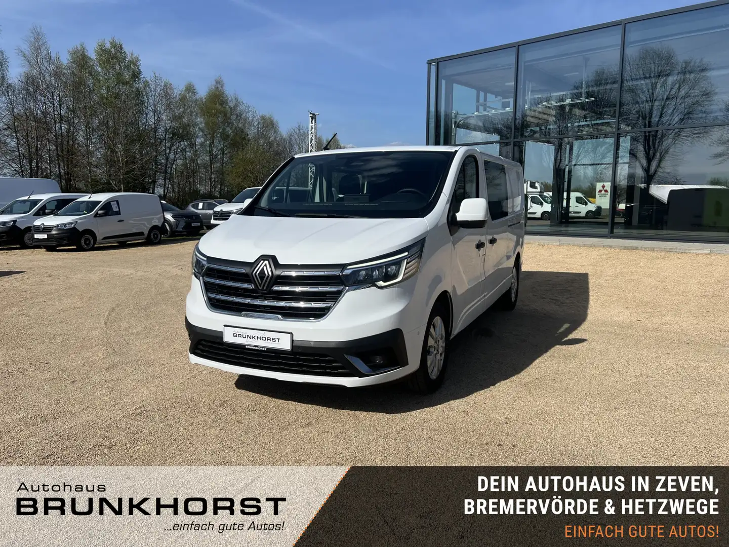 Renault Trafic DoKa dCi 170 Extra L2H1 SHZ AHK PDC Wit - 1
