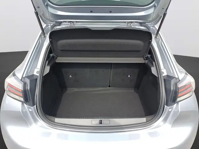 Peugeot 208 view 7
