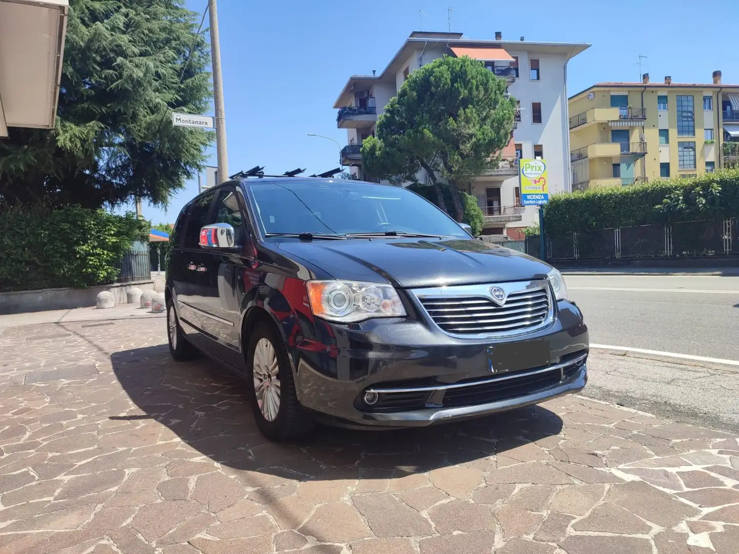 Lancia Voyager Voyager 2.8L Platinum 177cv(178) auto E5+ Nero - 1