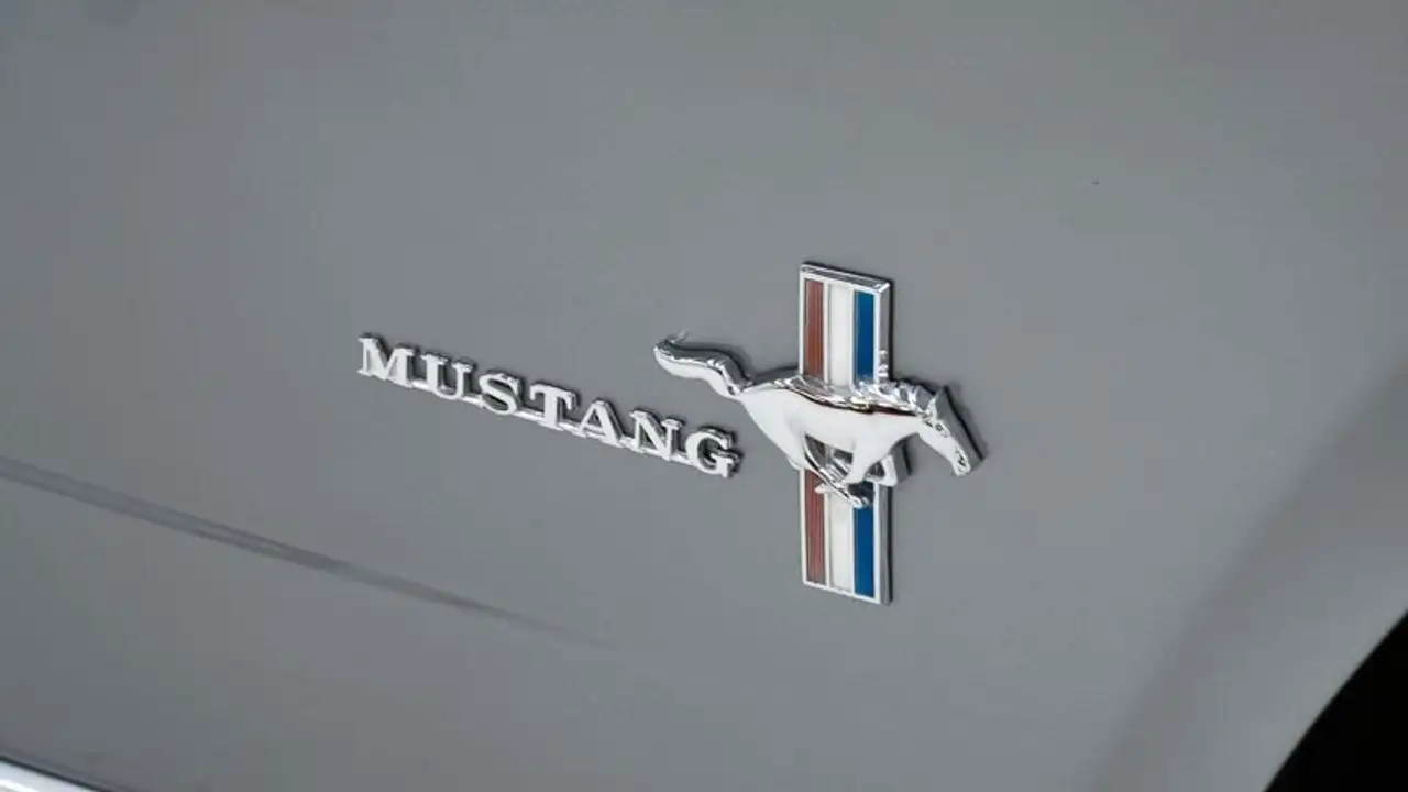 Ford Mustang Cabrio V8 '66 CH8147, foto 9