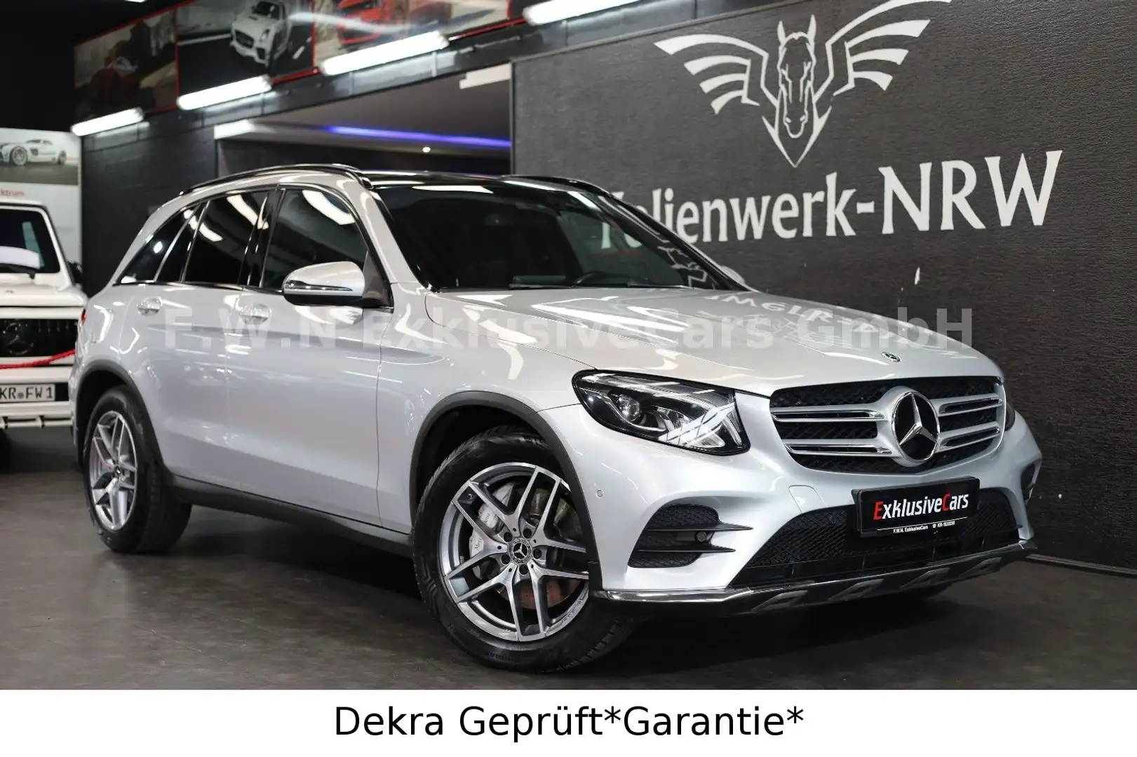 Mercedes-Benz GLC 250 d 4Matic*AMG*Pano*Led* Silber - 1