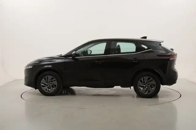 Nissan Qashqai view 2