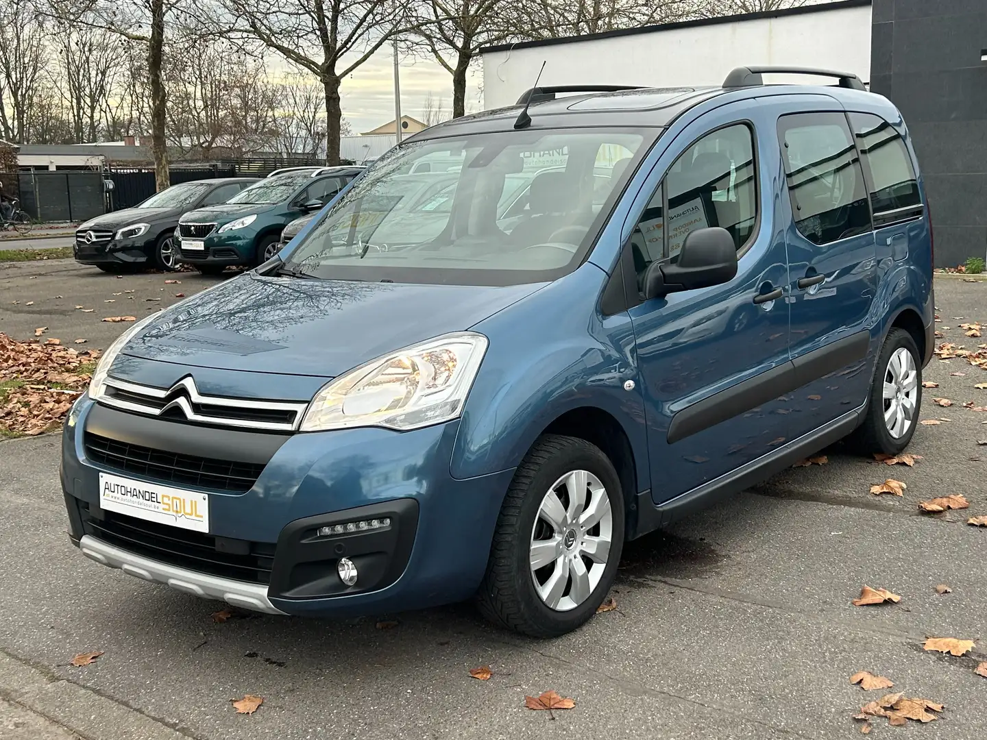 Citroen Berlingo 1.2i, 5/2018, 102.980km, Navi, CAMERA, Garantie Blau - 1