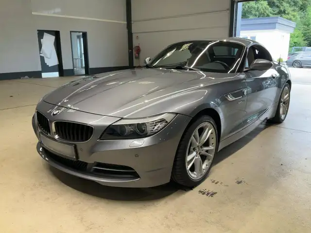 BMW Z4 sdrive 23i*Schalter*6 Zyl.*Navi*18Zoll*Sehr gepflegt*