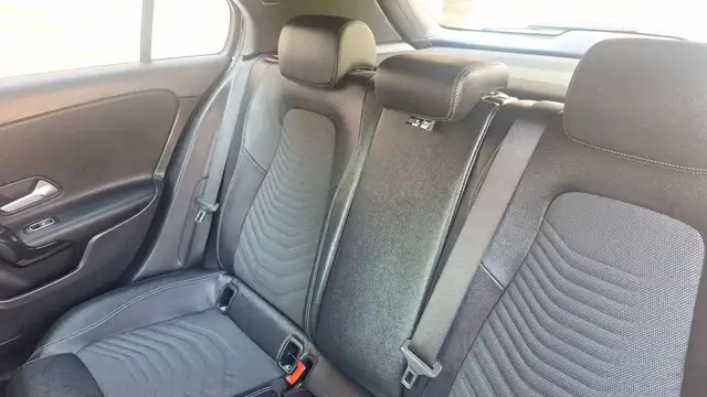 Mercedes-Benz Unknown Model view 9