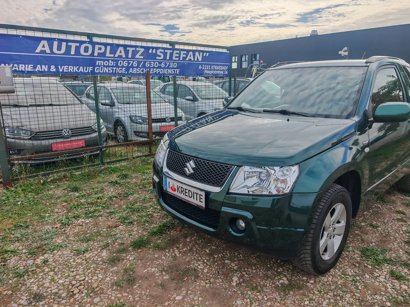 Suzuki Grand Vitara 1.9 DDIS Black and White (3-trg.) Grün - 2