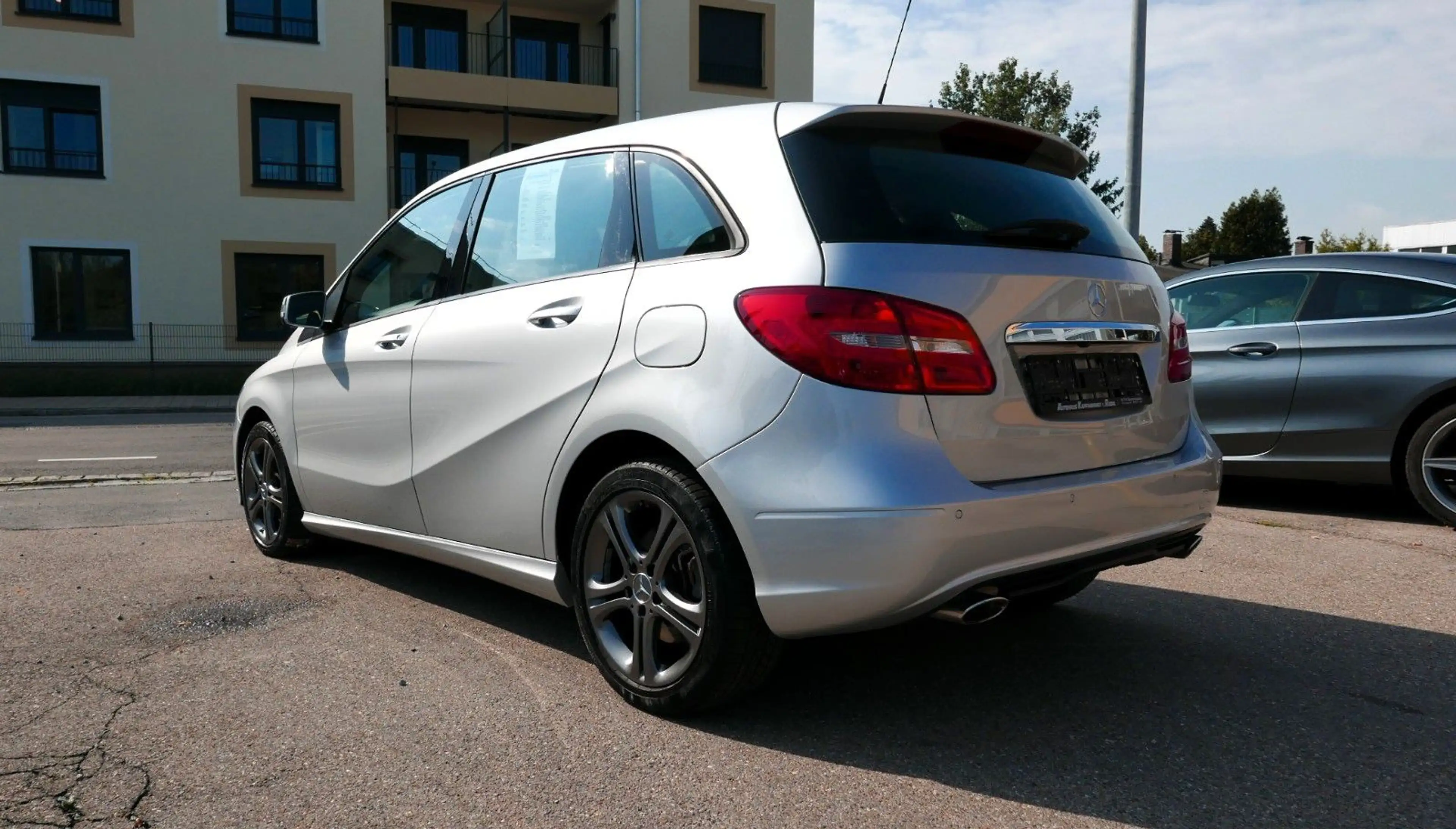 Mercedes-Benz B 220 CDI/NAVI/PTS/AUTOMATIK/TEMPOMAT — photo 11