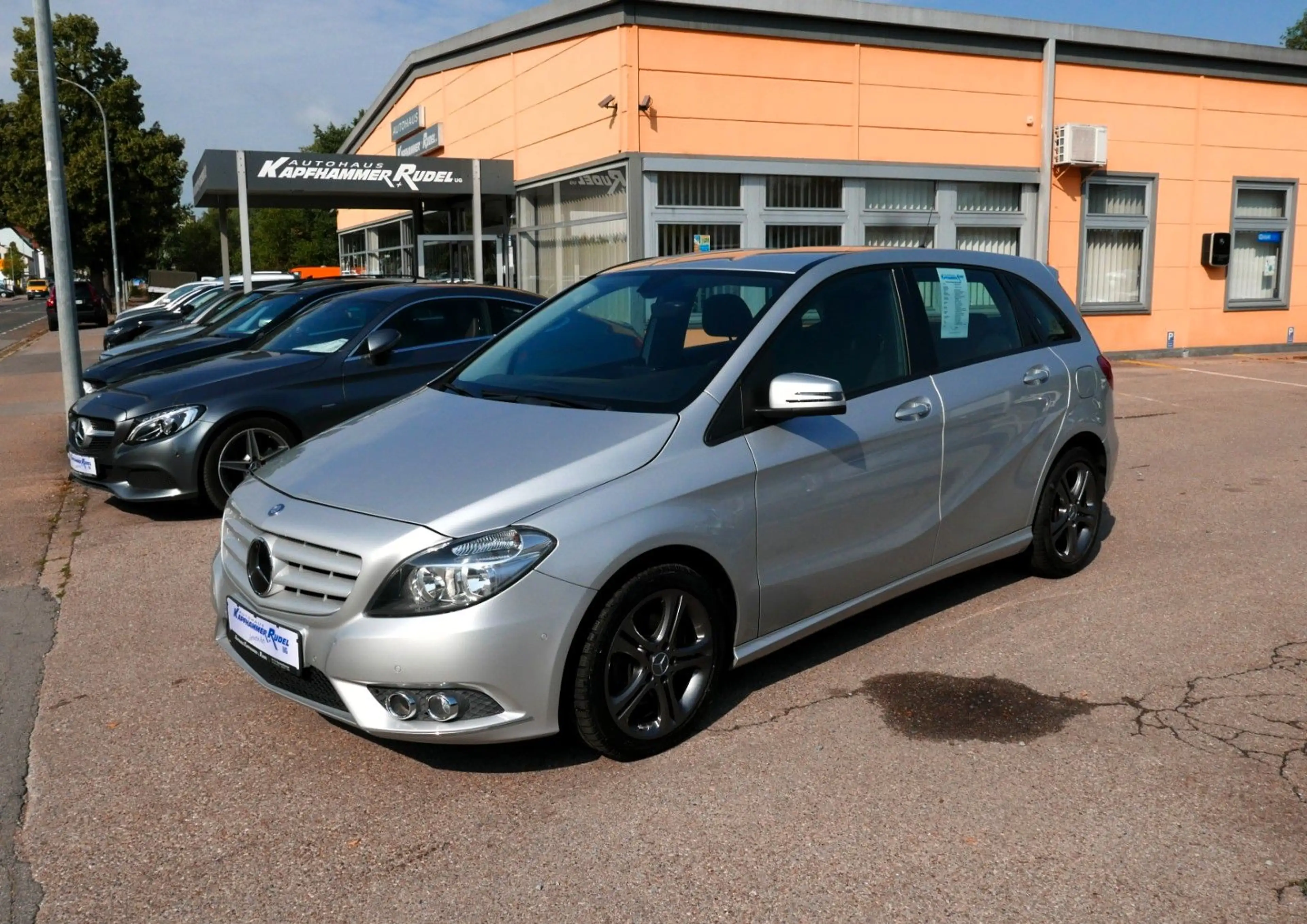 Mercedes-Benz B 220 CDI/NAVI/PTS/AUTOMATIK/TEMPOMAT — photo 3