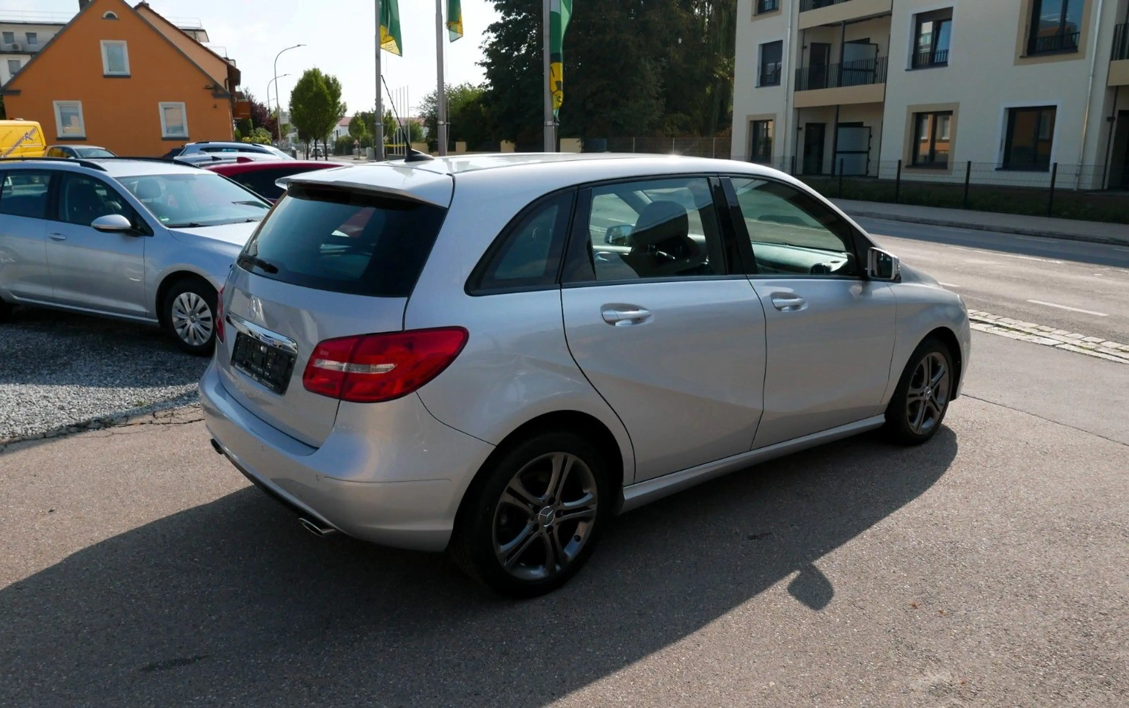 Mercedes-Benz B 220 CDI/NAVI/PTS/AUTOMATIK/TEMPOMAT — photo 7