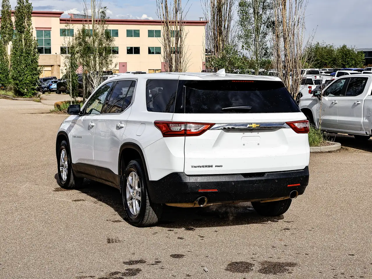 Chevrolet Traverse снимка Chevrolet Traverse