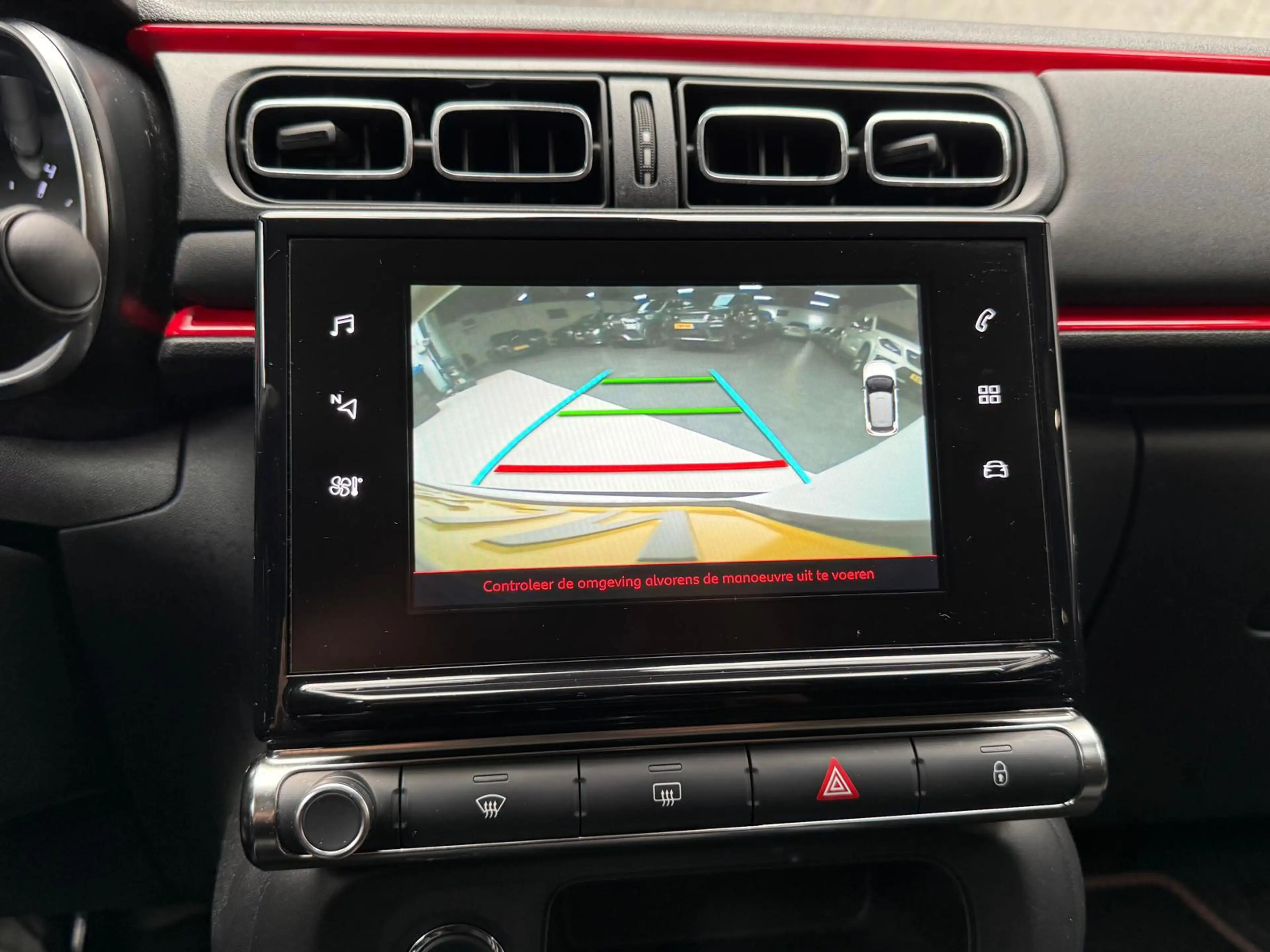 Citroen C3 1.2 PureTech / Nwe Distr. Riem / Trekhaak / Camera — photo 13