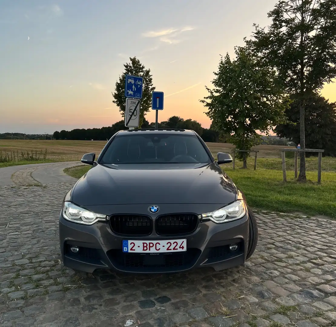 BMW 330 330eA Plug-In Hybrid smeđa - 1