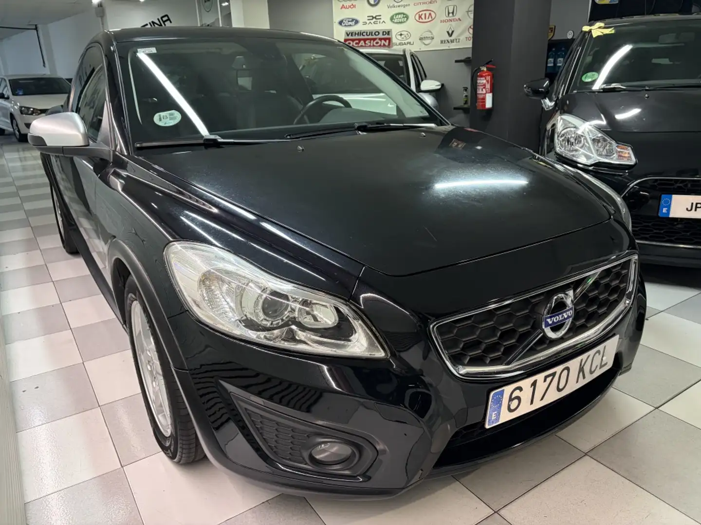 Volvo C30 1.6D DRIVe Momentum 115 Negro - 2
