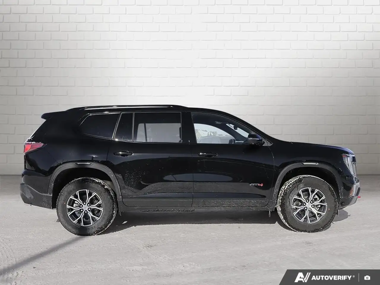 GMC Acadia photo GMC Acadia