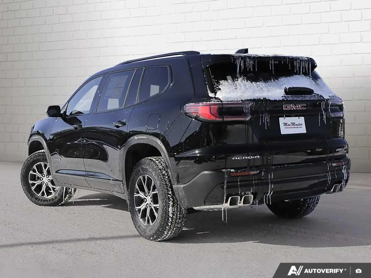 GMC Acadia photo GMC Acadia