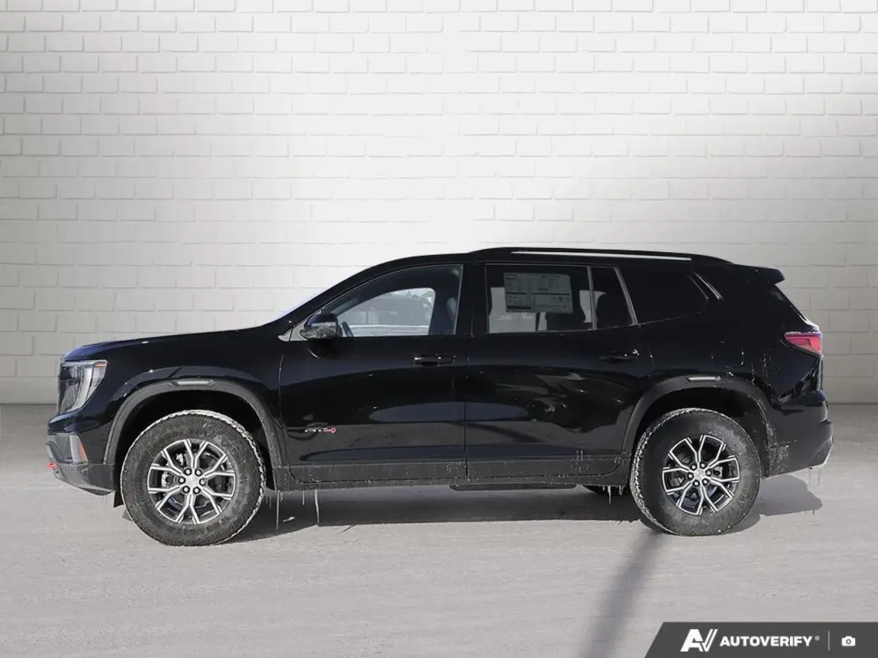 GMC Acadia photo GMC Acadia