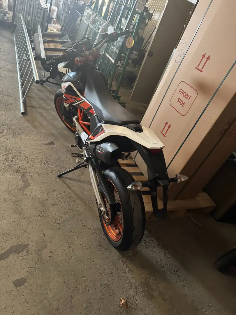 KTM 690 LC 4 SMC R - 2