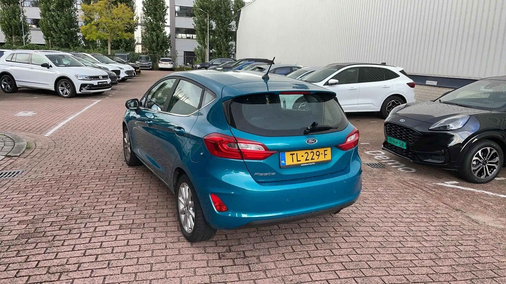 Ford Fiesta 1.0 EcoBoost Titanium Azul - 2
