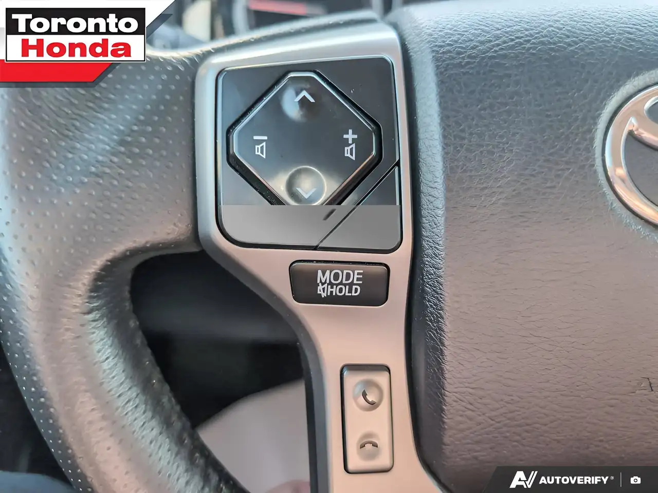 Toyota 4-Runner снимка Toyota 4-Runner