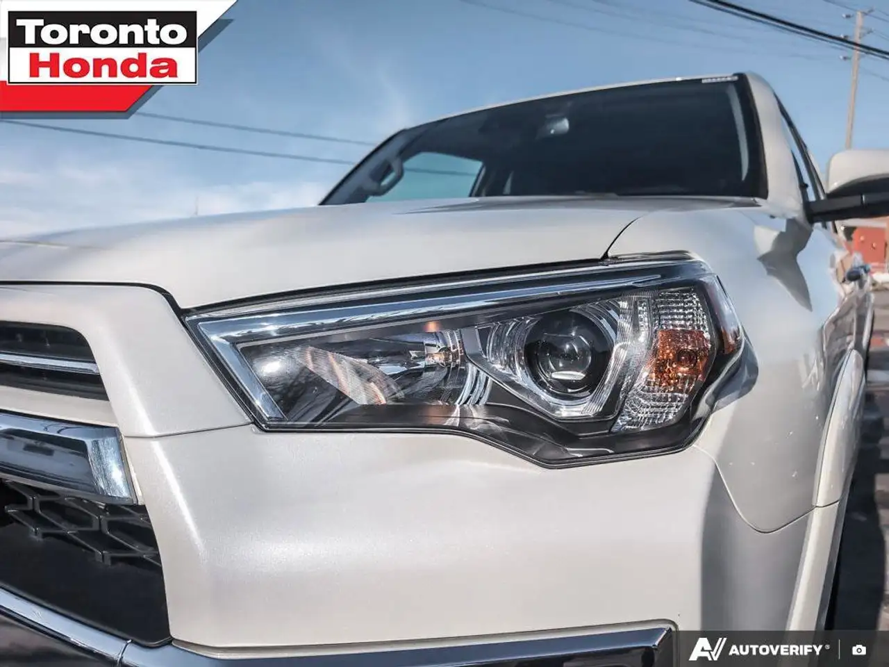 Toyota 4-Runner снимка Toyota 4-Runner