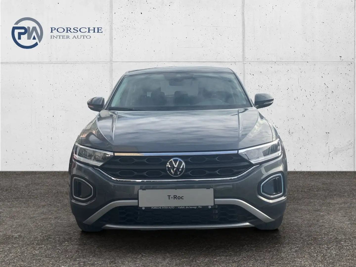 Volkswagen T-Roc 4Me TSI Grijs - 2