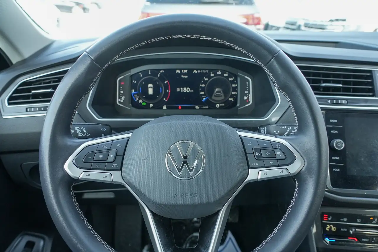 Volkswagen Tiguan снимка Volkswagen Tiguan