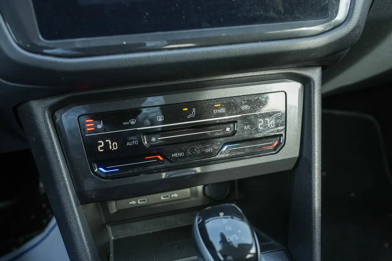 Volkswagen Tiguan снимка Volkswagen Tiguan