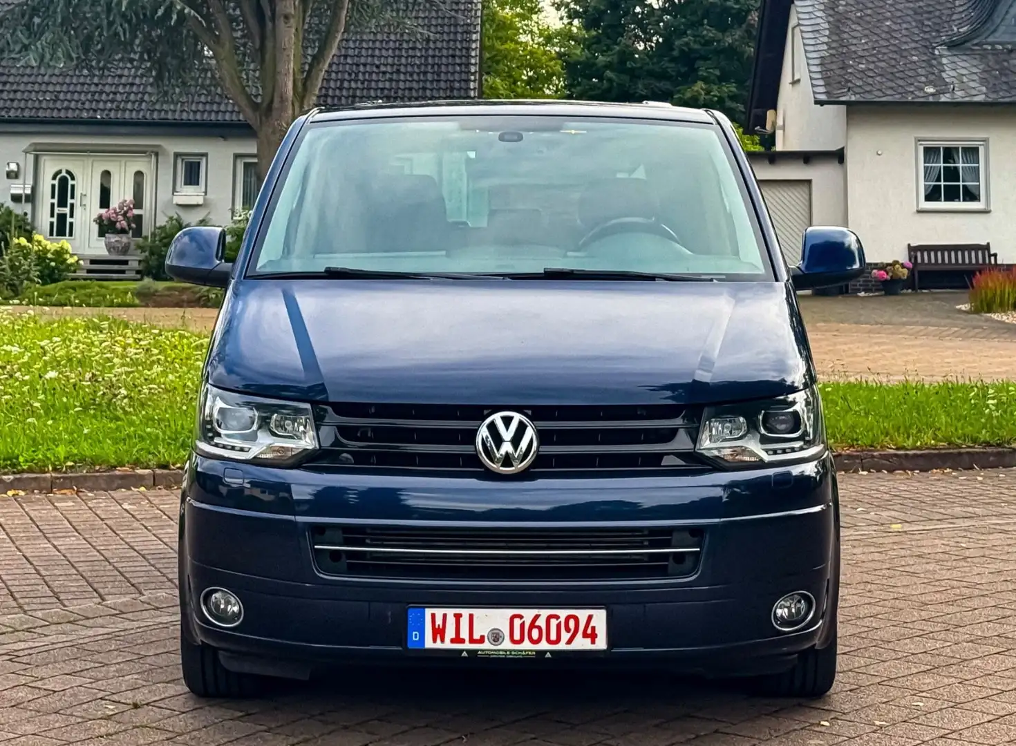 Volkswagen T5 Multivan *Pano*Sthzg*Leder*Navi*7Sitze*ATM*RFK Blau - 2