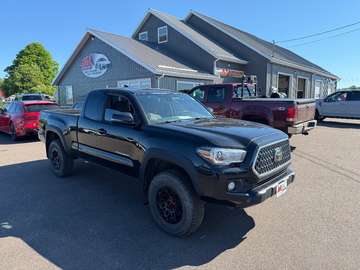 TRD OFF ROAD EXTENDED CAB LONG BED  $112 Weekly Tax In