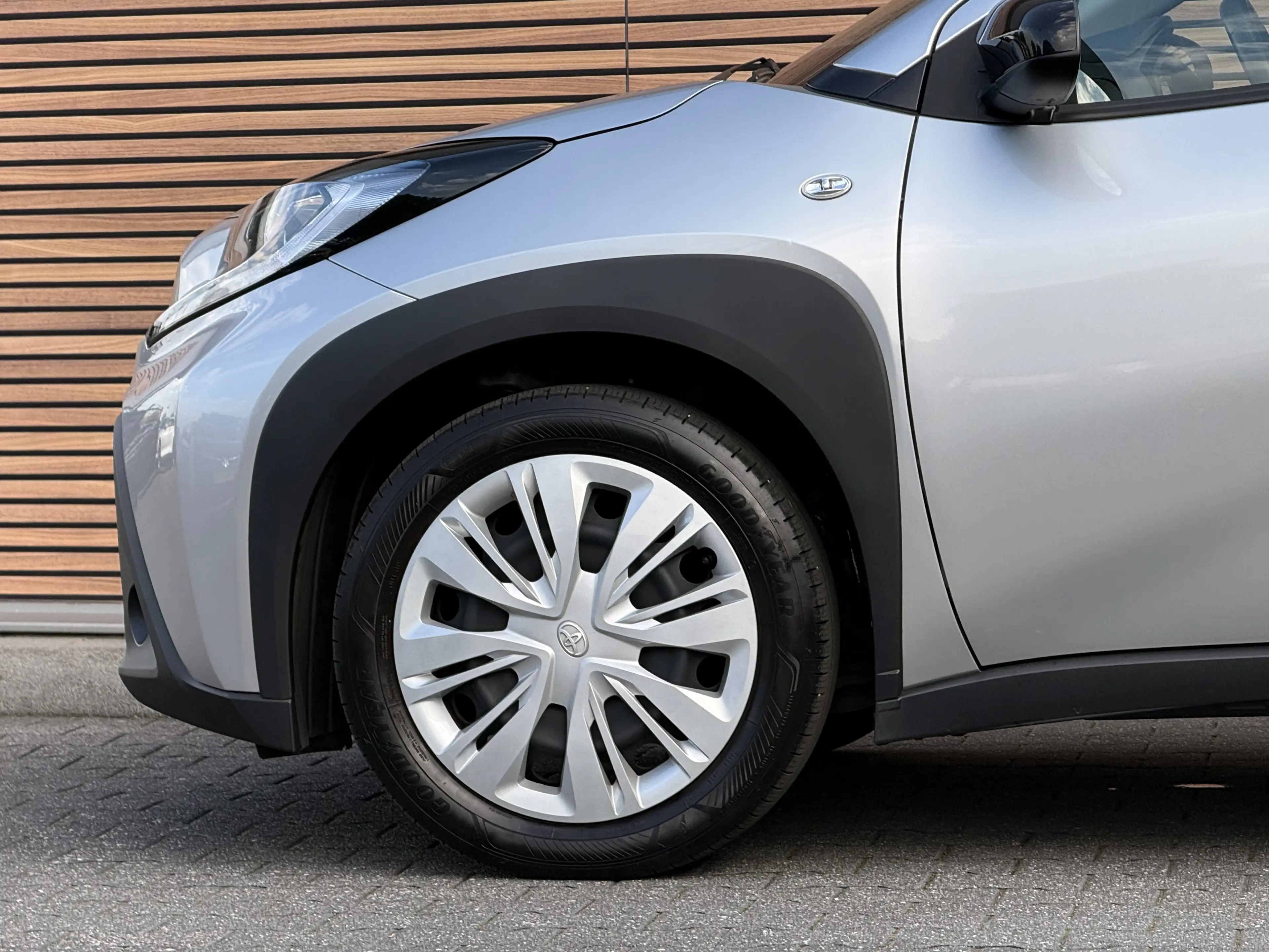 Toyota Aygo X 1.0 VVT-i MT Play — photo 12