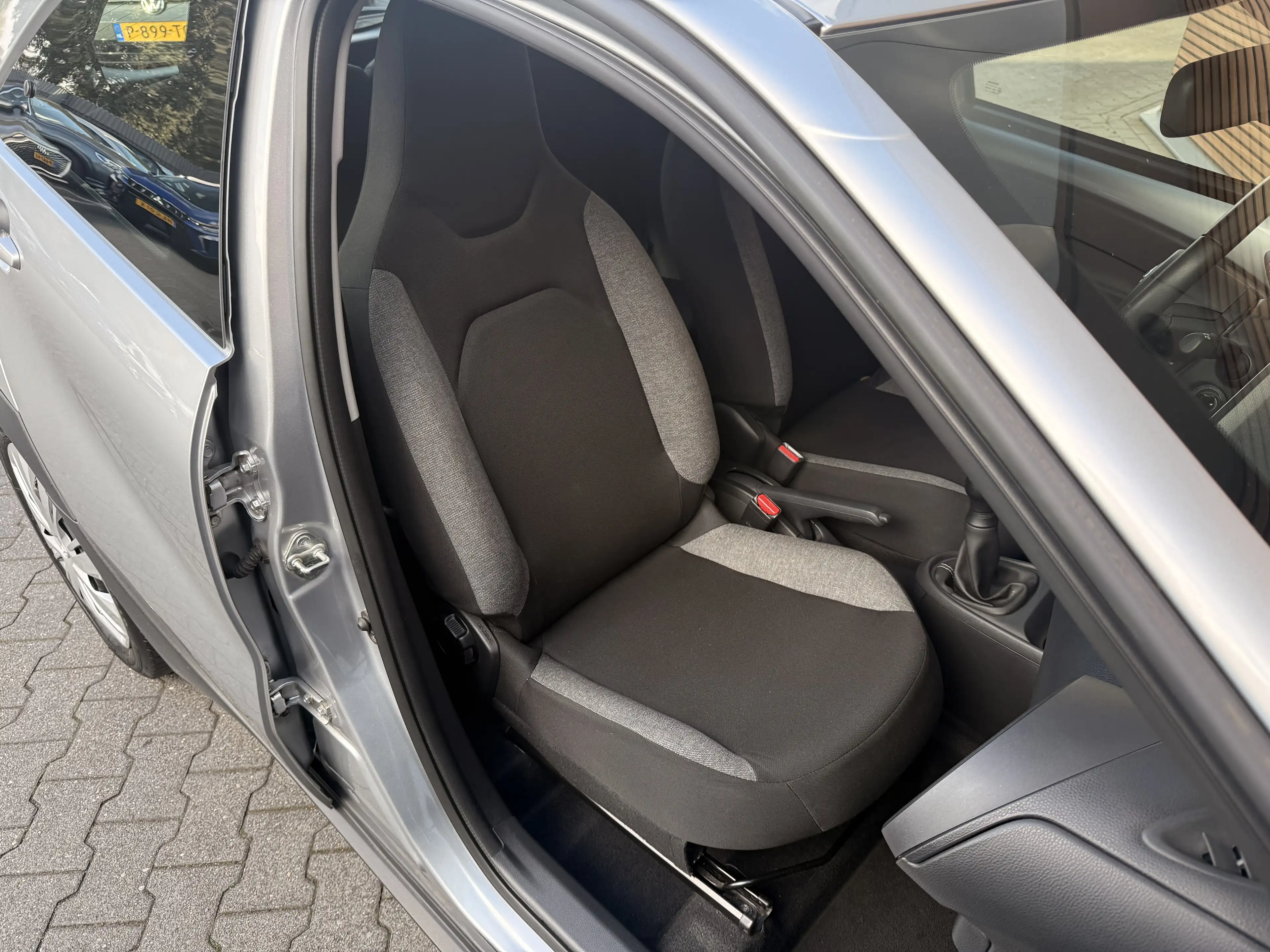 Toyota Aygo X 1.0 VVT-i MT Play — photo 34