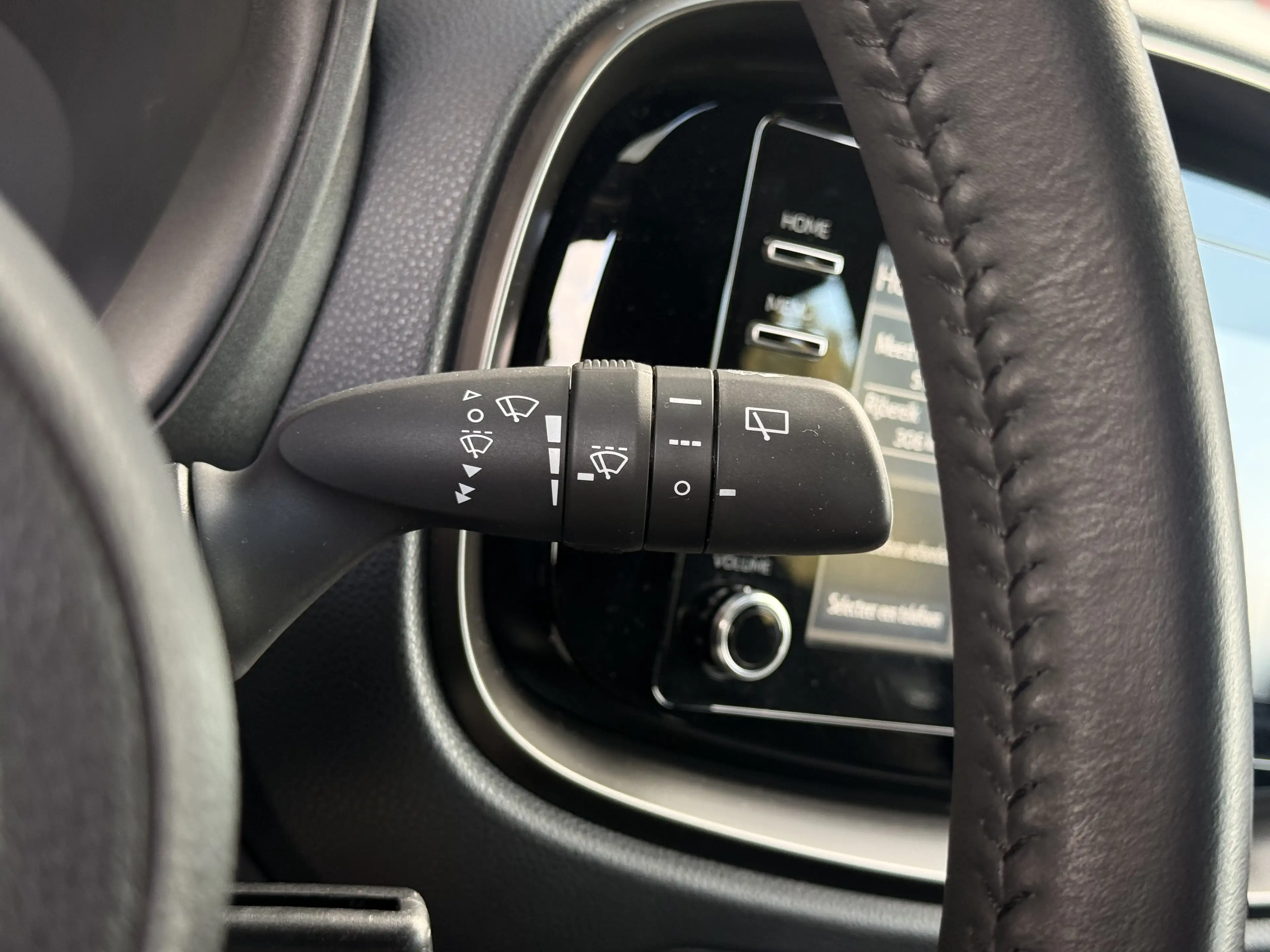 Toyota Aygo X 1.0 VVT-i MT Play — photo 24