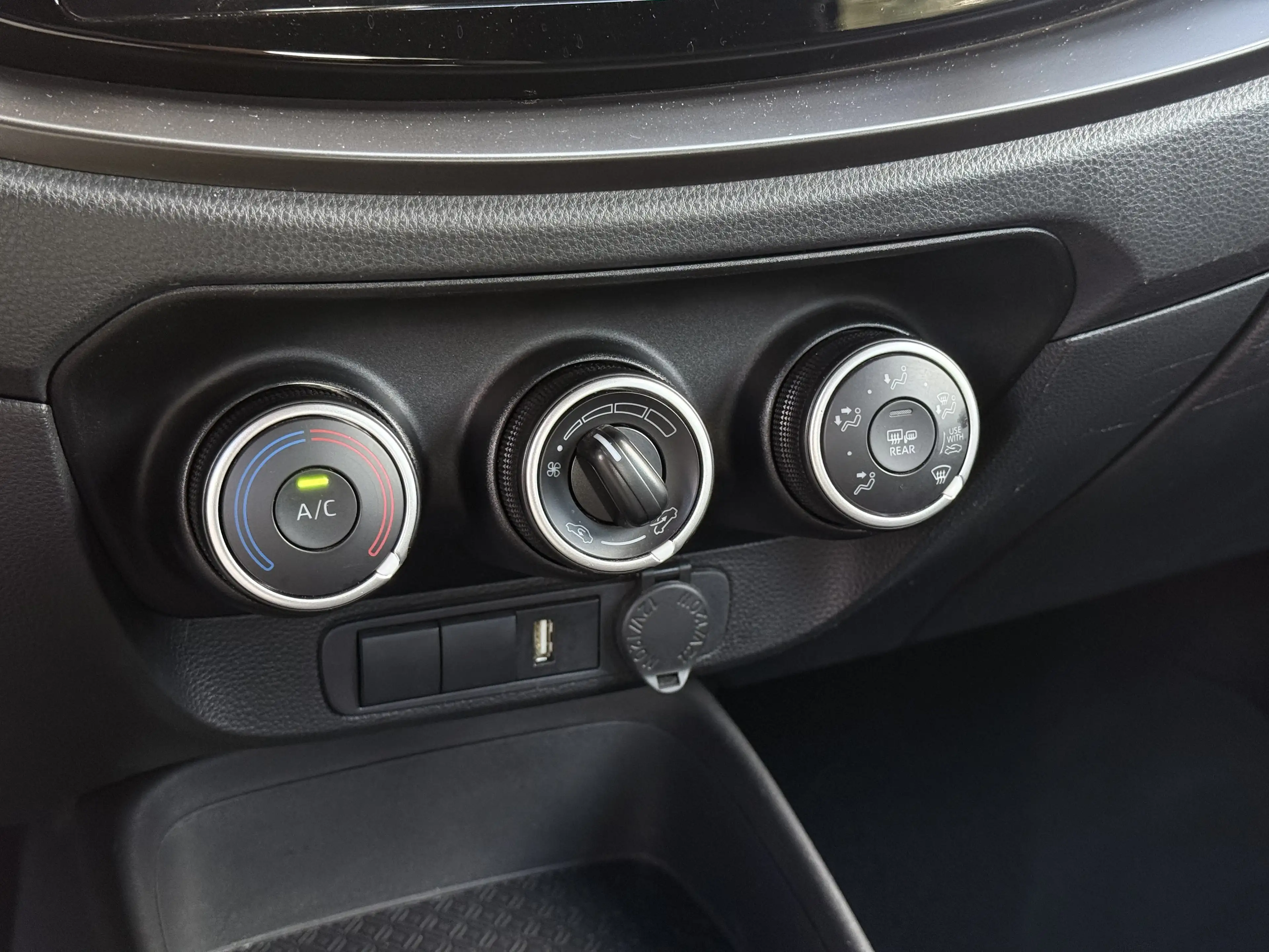 Toyota Aygo X 1.0 VVT-i MT Play — photo 29