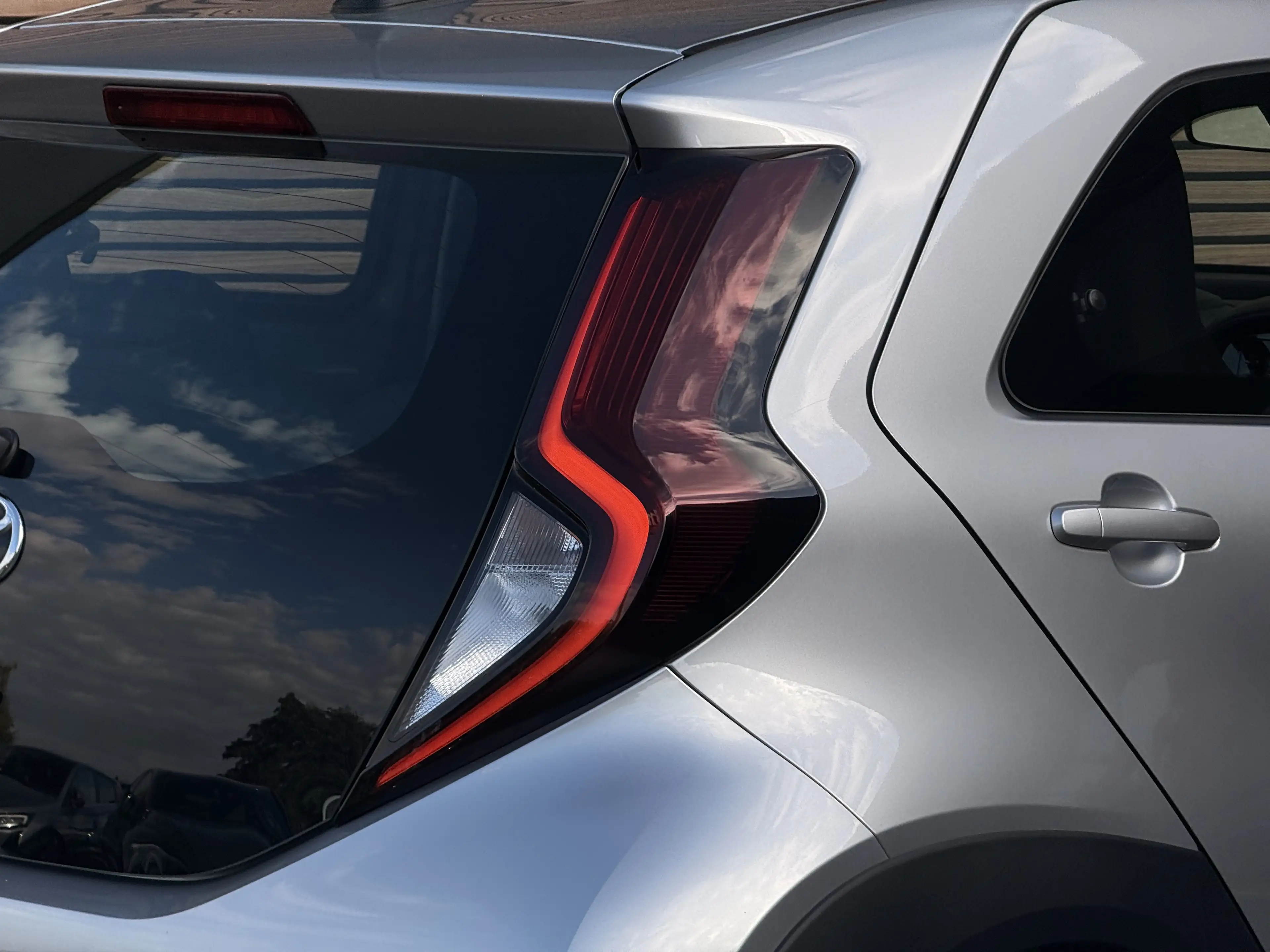 Toyota Aygo X 1.0 VVT-i MT Play — photo 15