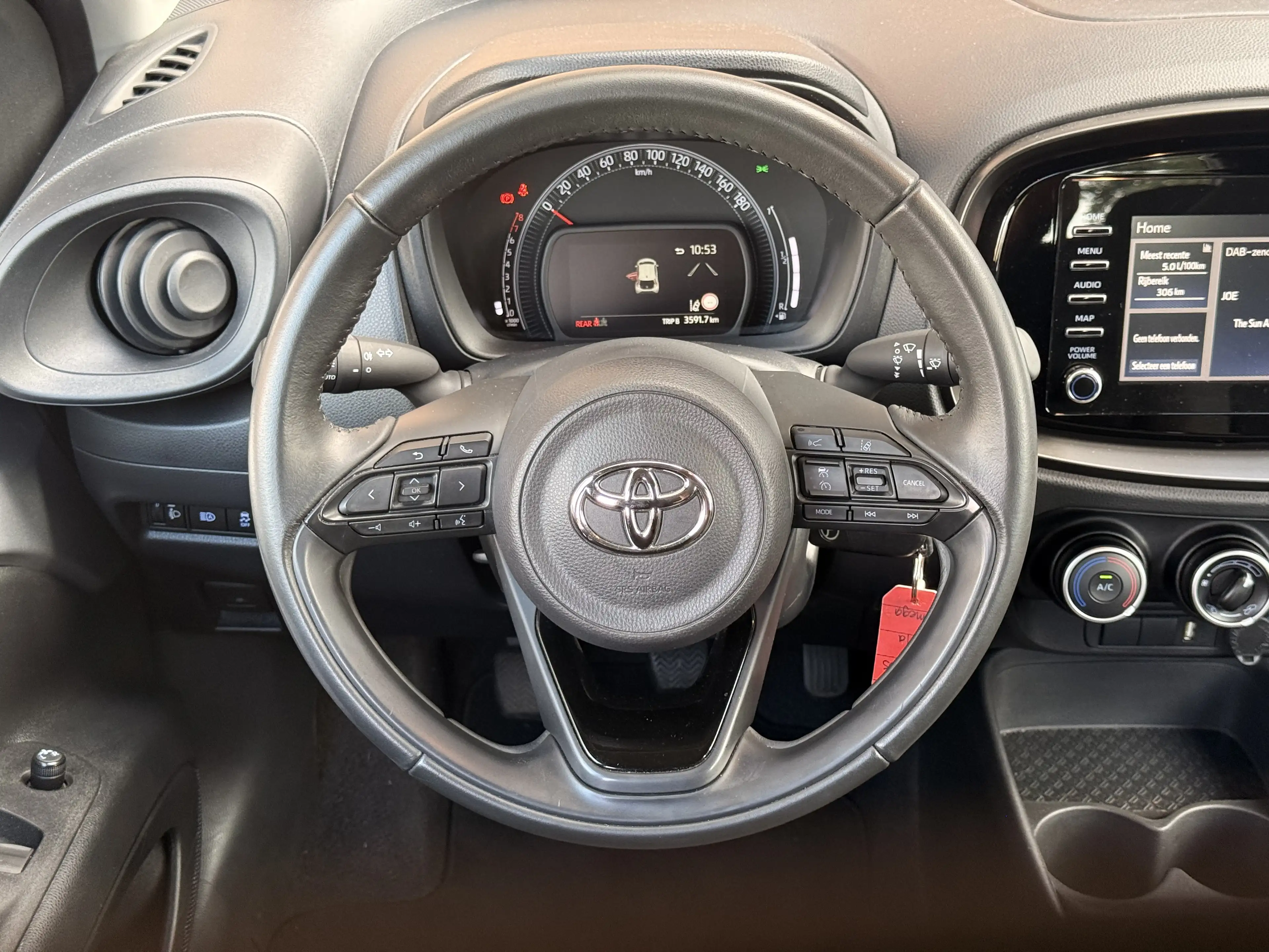 Toyota Aygo X 1.0 VVT-i MT Play — photo 19