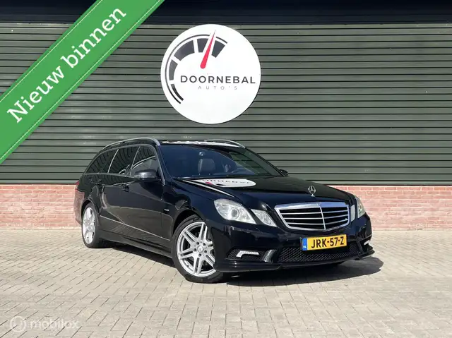 Mercedes-Benz E 250 Estate Avantgarde //AMG / KEURIG / LED