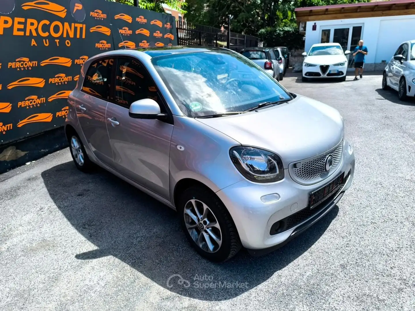 smart forFour 70CV PASSION PANORAMA NAVI CRUISE AUT. Plateado - 1