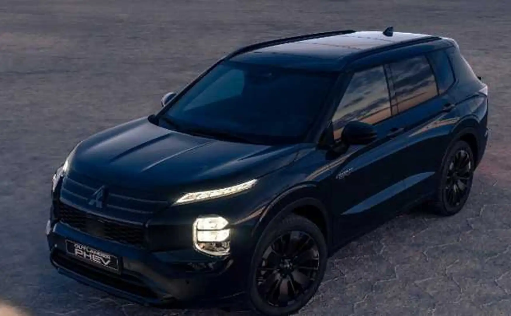 Mitsubishi Outlander 2.4L PHEV Black Schwarz - 1