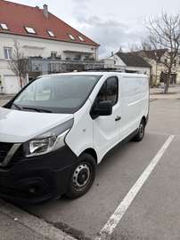 L1H1 Kombi 2,7t dCi120 Comfort 9 Sitze