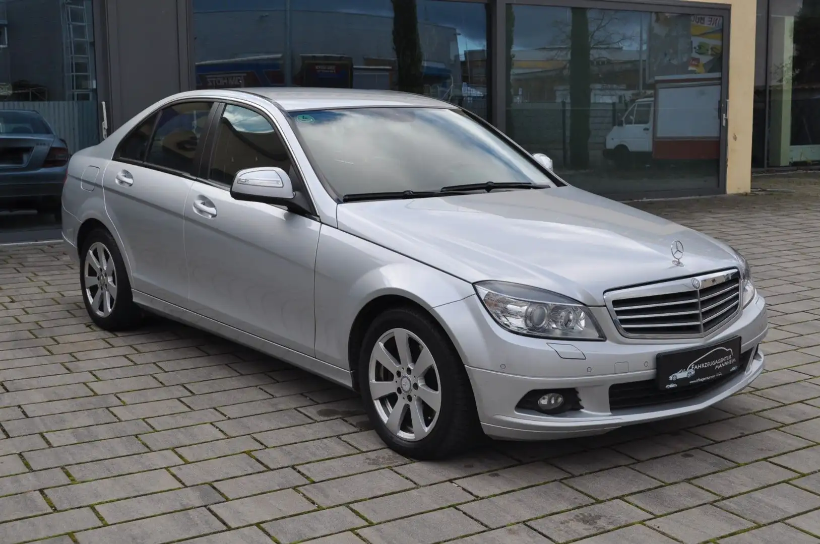 Mercedes-Benz C 200 C Limousine * Automatic - 113.000 KM! * Silber - 1