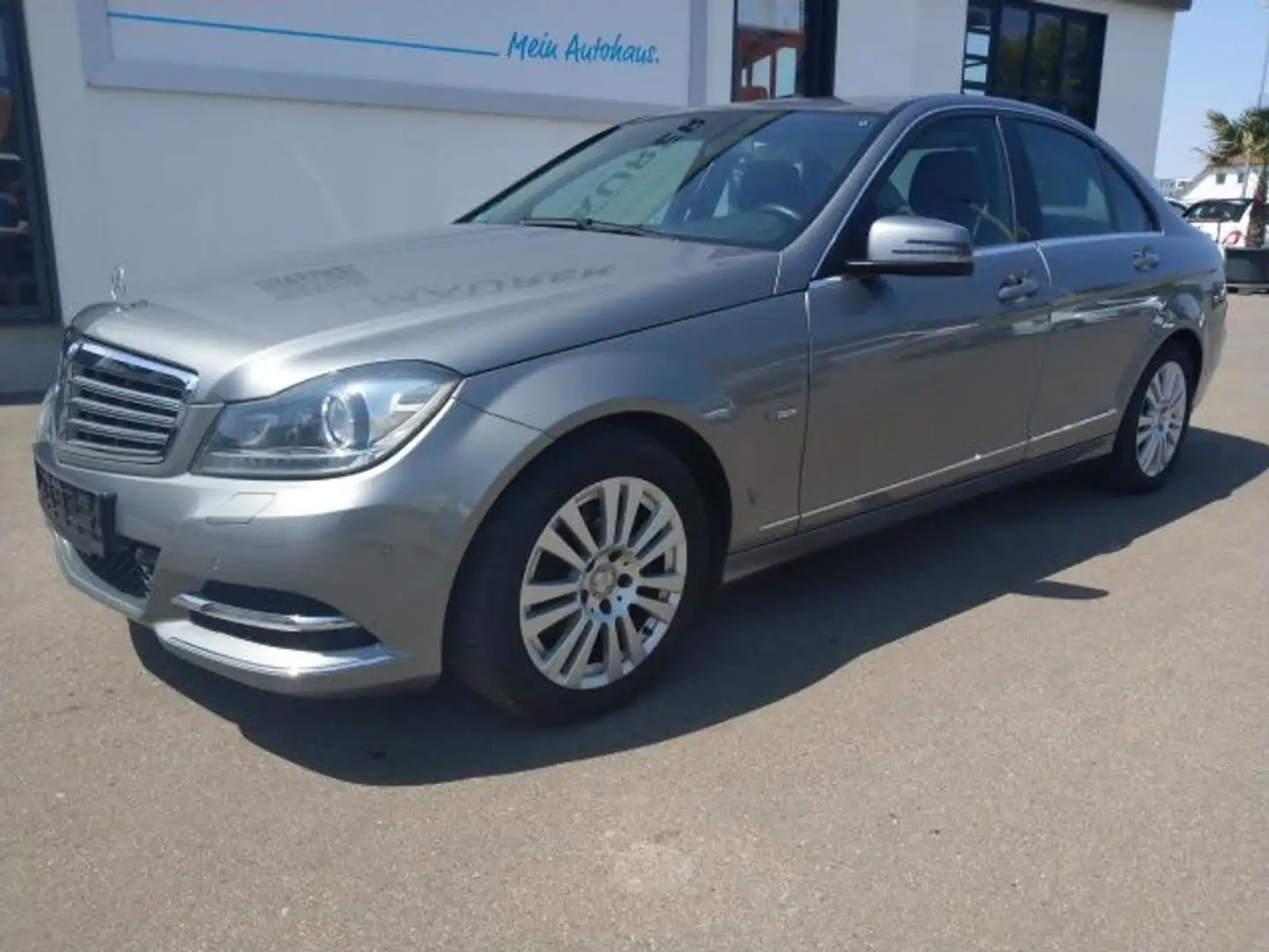 Mercedes-Benz C 200 Elegance 7G-TRONIC AHK PDC Alu Xenon Сірий - 2