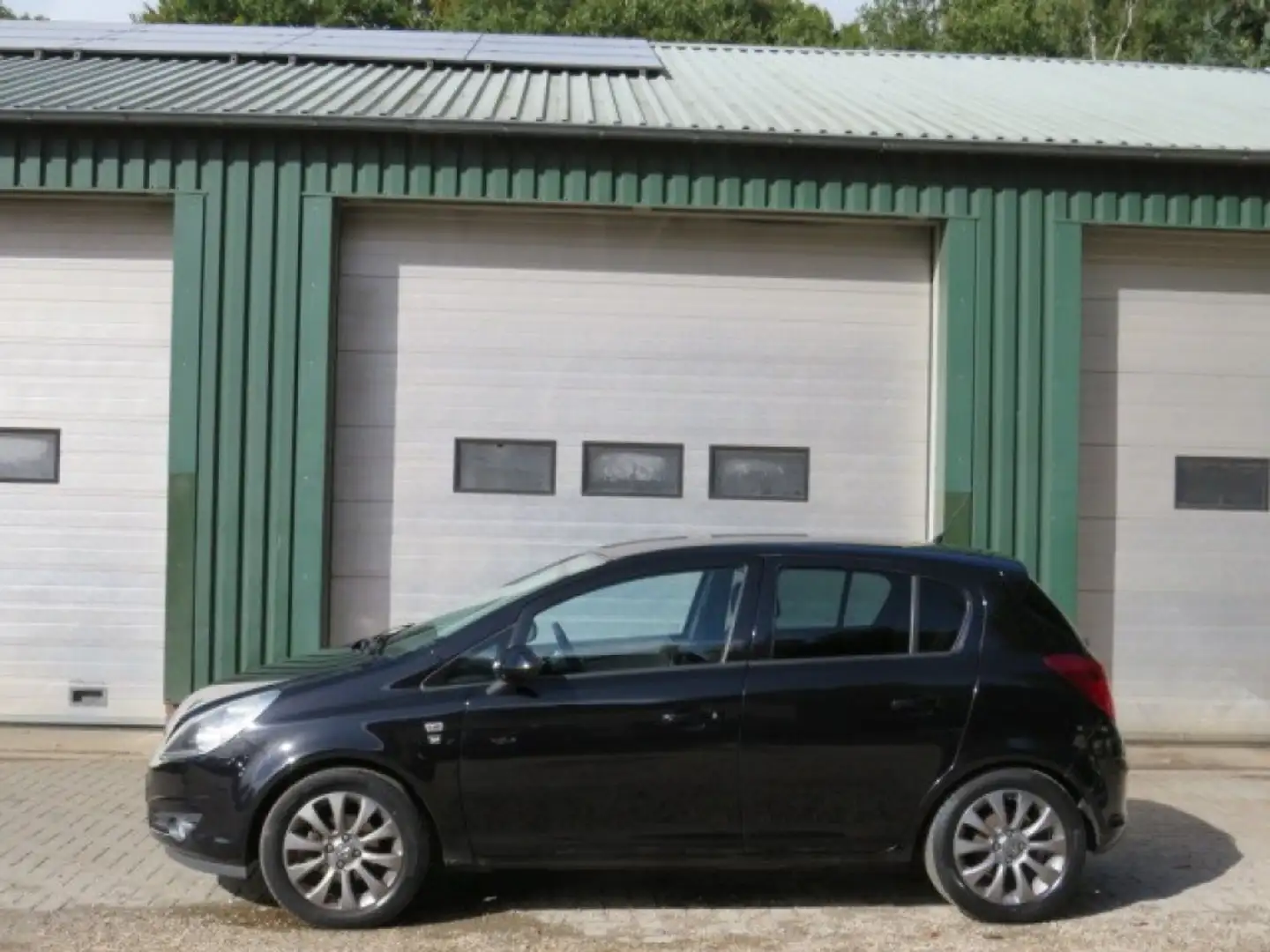 Opel Corsa 1.4-16V 111 EDITION Noir - 1