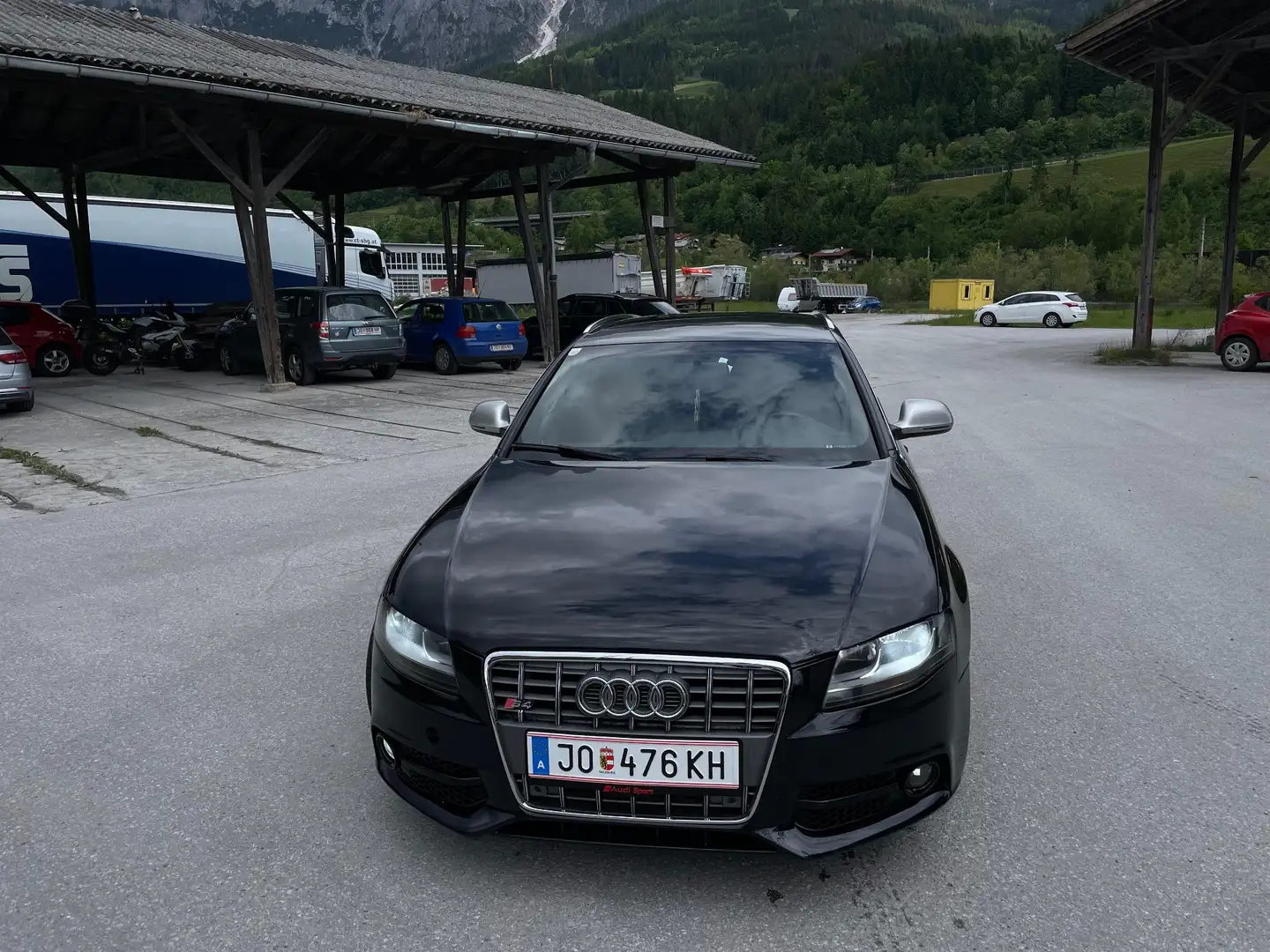 Audi A4 S line Sportpaket / plus Schwarz - 1