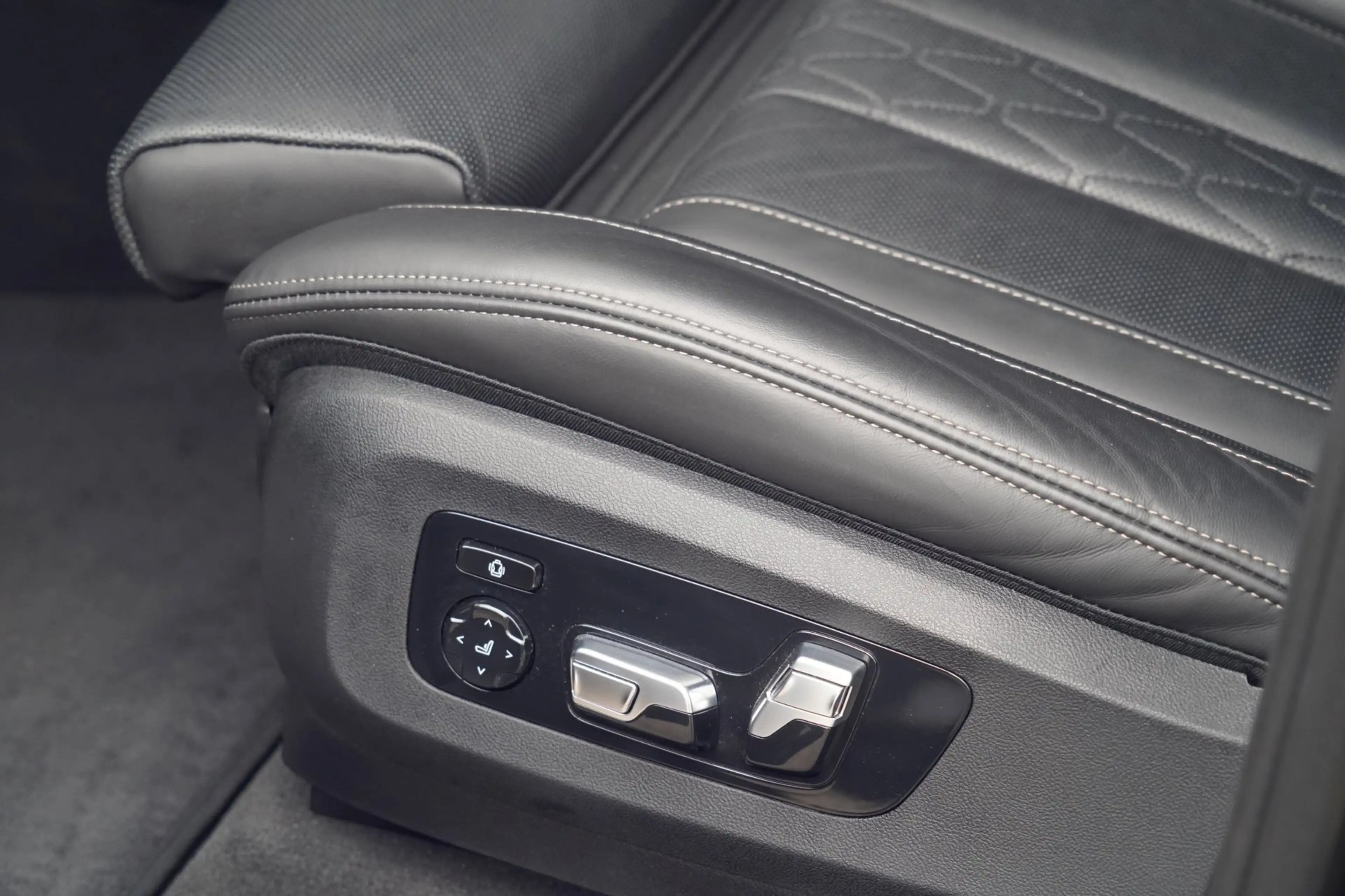 BMW X5 XDrive50e / M Sportpakket Pro / Manhattan met. / P — photo 19