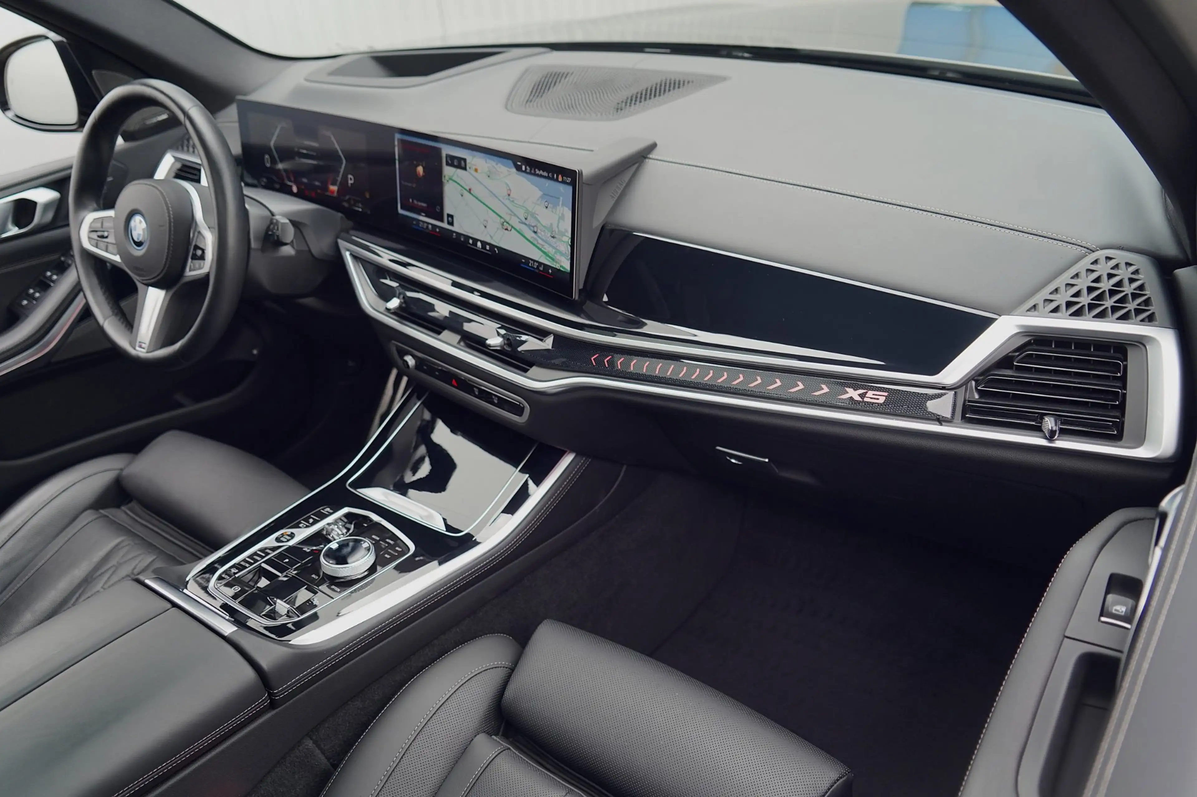 BMW X5 XDrive50e / M Sportpakket Pro / Manhattan met. / P — photo 4