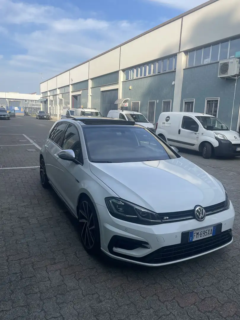 Volkswagen Golf R Bianco - 1