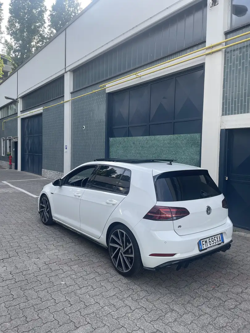 Volkswagen Golf R Bianco - 2